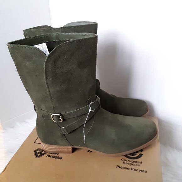 Koolaburra By UGG Women's Boot size 11M Green Leather Suede Shoes - Picture 1 of 8